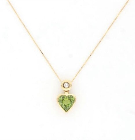 Necklace with pendant 18kt yellow gold